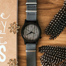 画像をギャラリービューアに読み込む, 木製腕時計 Heritage Series - Grey Edition - Ebony
