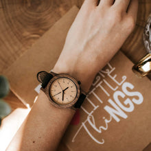 画像をギャラリービューアに読み込む, 木製腕時計 Heritage Series - Walnut
