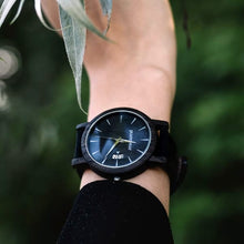 画像をギャラリービューアに読み込む, 木製腕時計 Royal Series - Black Oak -
