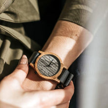 画像をギャラリービューアに読み込む, 木製腕時計 Heritage Series - Grey Edition - Oak
